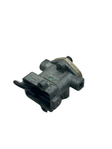 20422156 Genuine Volvo Air Brake Tractor Protection Valve