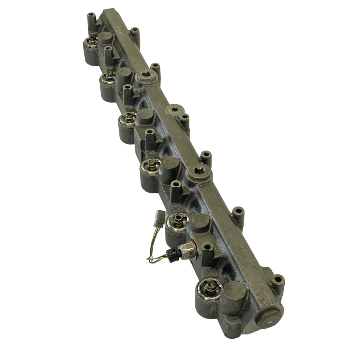 1832476C96 Genuine International Oil High Pressure Manifold - Truck To Trailer