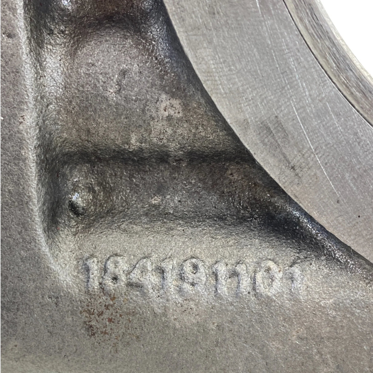 1841911C1 Genuine International Main Cap Bearing - Truck To Trailer