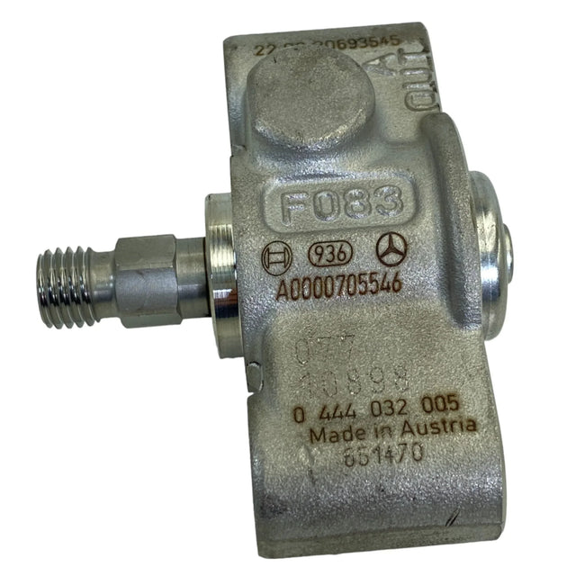 A0000705546 Genuine Detroit Diesel Injection Valve - Truck To Trailer