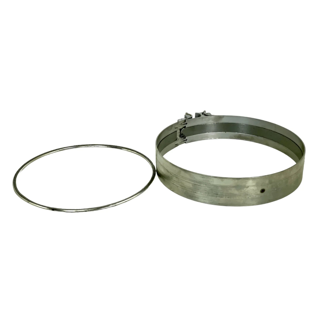 A0004902241 Oem Detroit Diesel Exh Clamp - Truck To Trailer