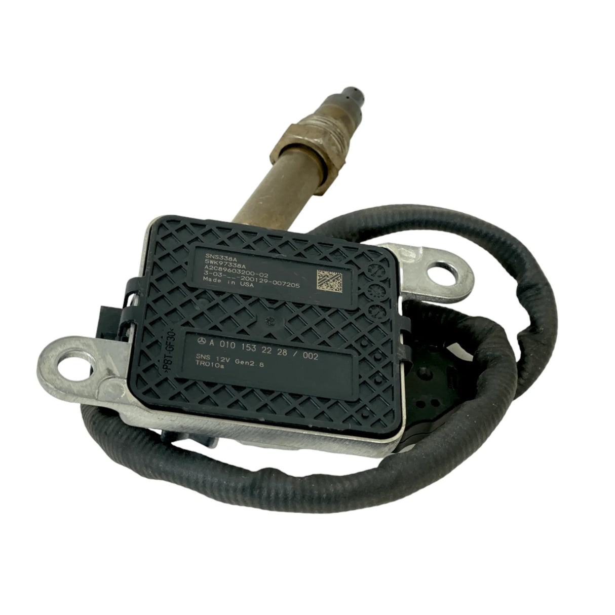 A0101532228 Genuine Detroit Diesel Nox Sensor Inlet For Mercedes-Benz - Truck To Trailer