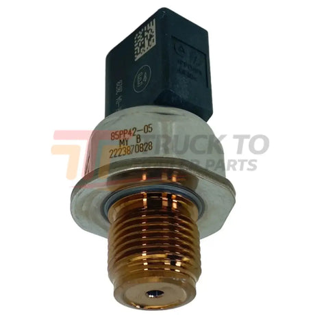 A0101538228 Genuine Detroit Diesel Fuel Rail Pressure Sensor - Truck To Trailer