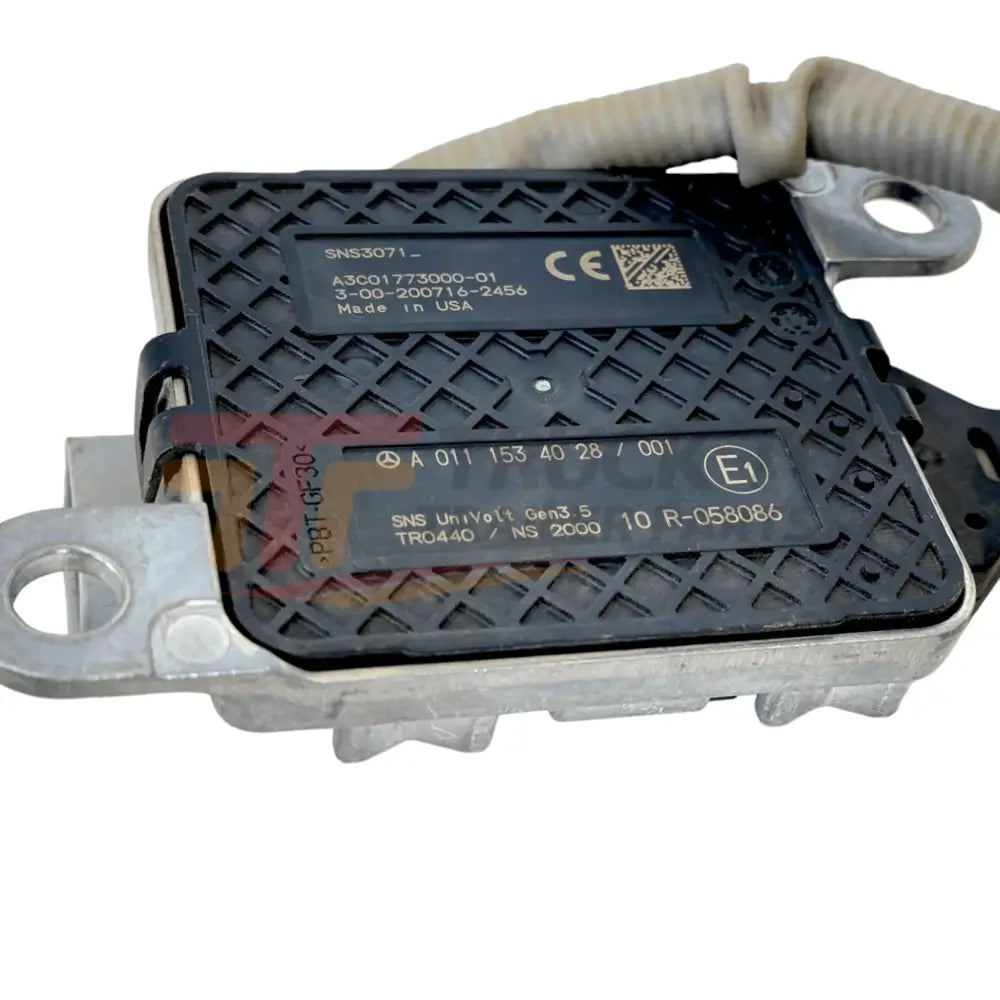 A0111534028 Genuine Detroit Diesel Nox Sensor - Truck To Trailer