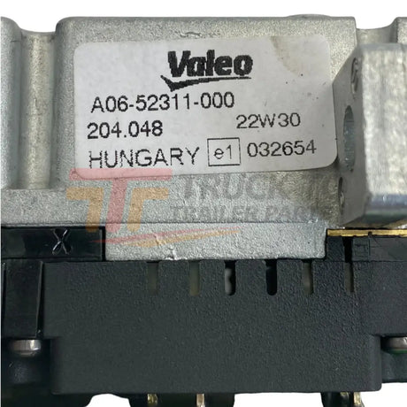 A0652311000 Genuine Freightliner Turn Signal Switch - Truck To Trailer