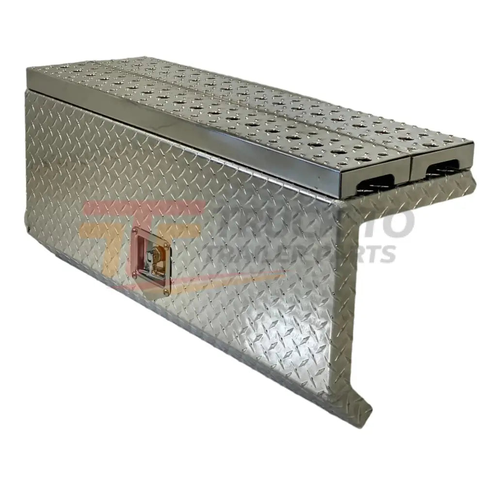 A2260615911 Genuine Freightliner 900 Step Lid Assembly - Truck To Trailer