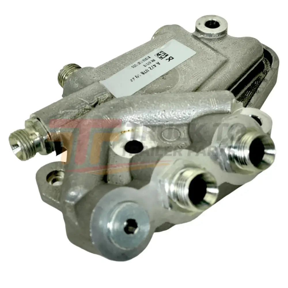 A4720781044 Genuine Detroit Diesel High Pressure Fuel Flange - Truck To Trailer