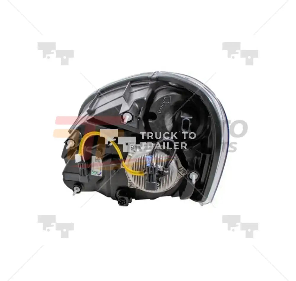 A06-90296-000 Genuine Freightliner Left Side Headlamp - Truck To Trailer