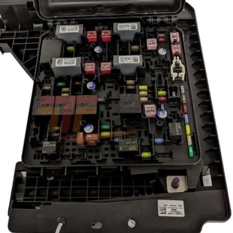 A6622300000 Genuine Freightliner 12 V Main Power Distribution Module - Truck To Trailer