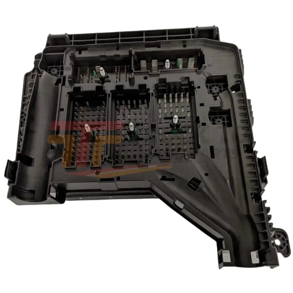 A6622300000 Genuine Freightliner 12 V Main Power Distribution Module - Truck To Trailer