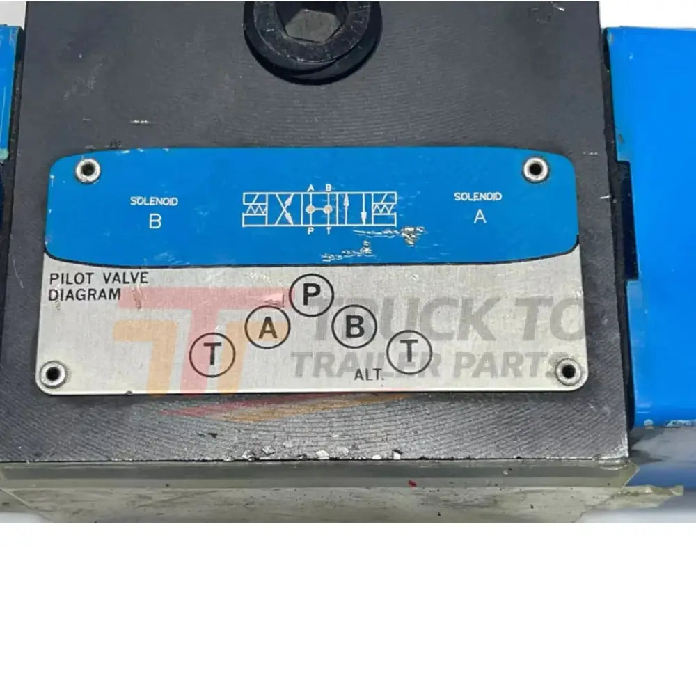 DC4S4 010C Eaton Hydraulic Solenoid Control Valve - Truck To Trailer