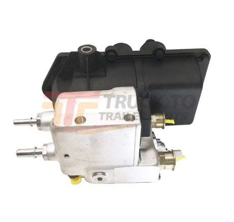 A0001402478 Genuine Detroit Diesel DEF Pump - Truck To Trailer
