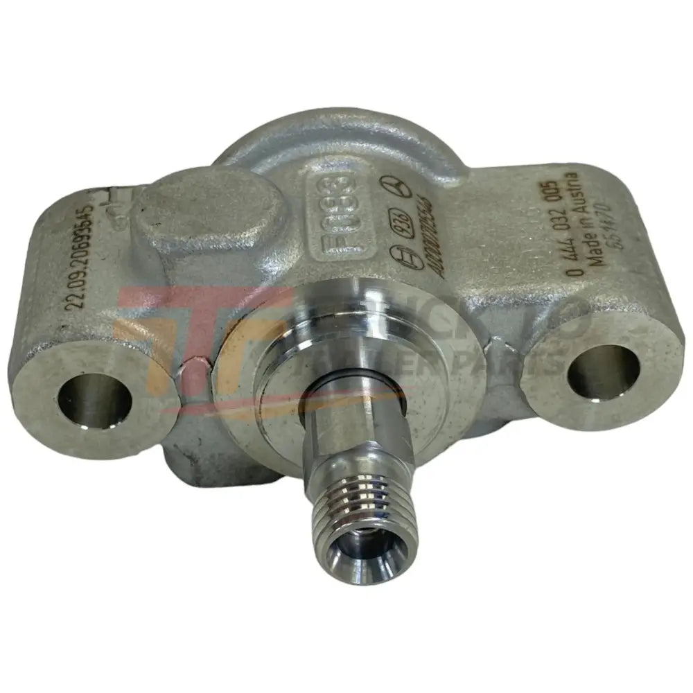 EA0000706246 Genuine Detroit Diesel Injection Valve - Truck To Trailer