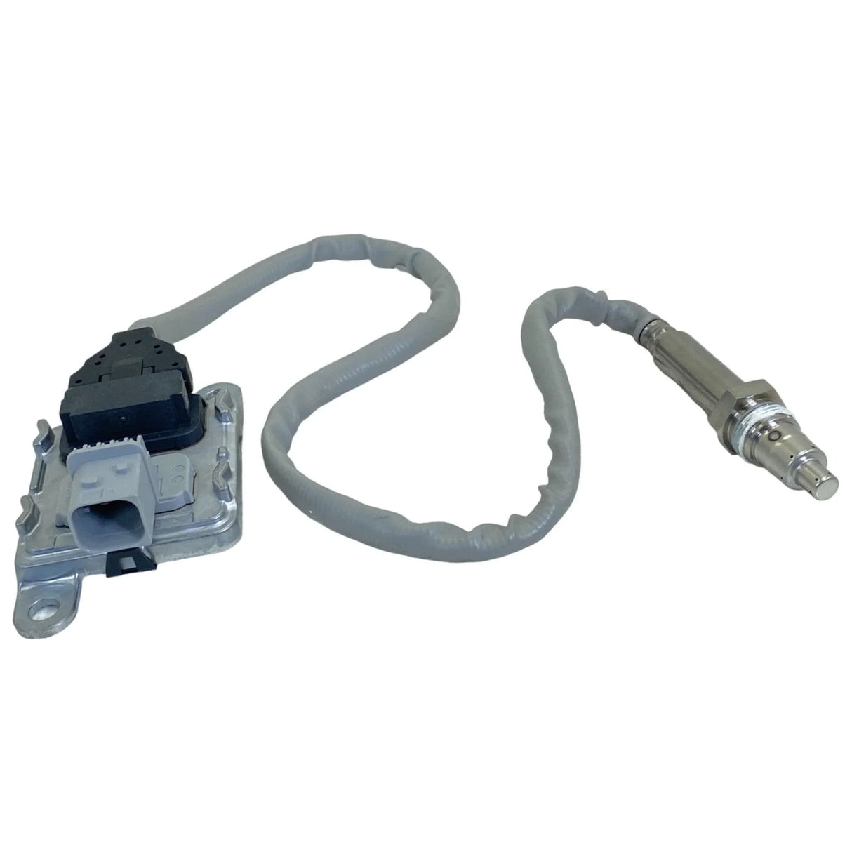 A0111531728 Genuine Detroit Diesel Outlet NOX Sensor - Truck To Trailer