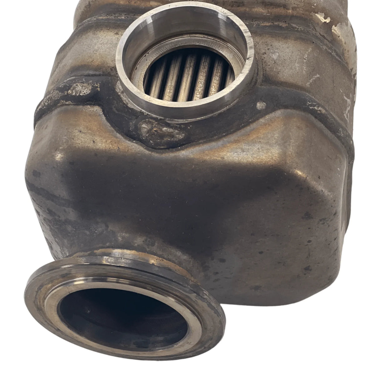 Ea4731400575 Genuine Detroit Diesel Egr Cooler For Detroit Diesel Dd15 2015-2020 Used - Truck To Trailer
