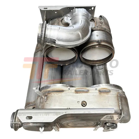 EA6804901356 Genuine Detroit Diesel DOC SCR Module And Clamp Assembly - Truck To Trailer