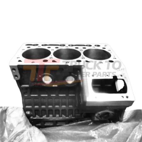 EG511-01013 Kubota Crankcase WG972 DF972 - Truck To Trailer