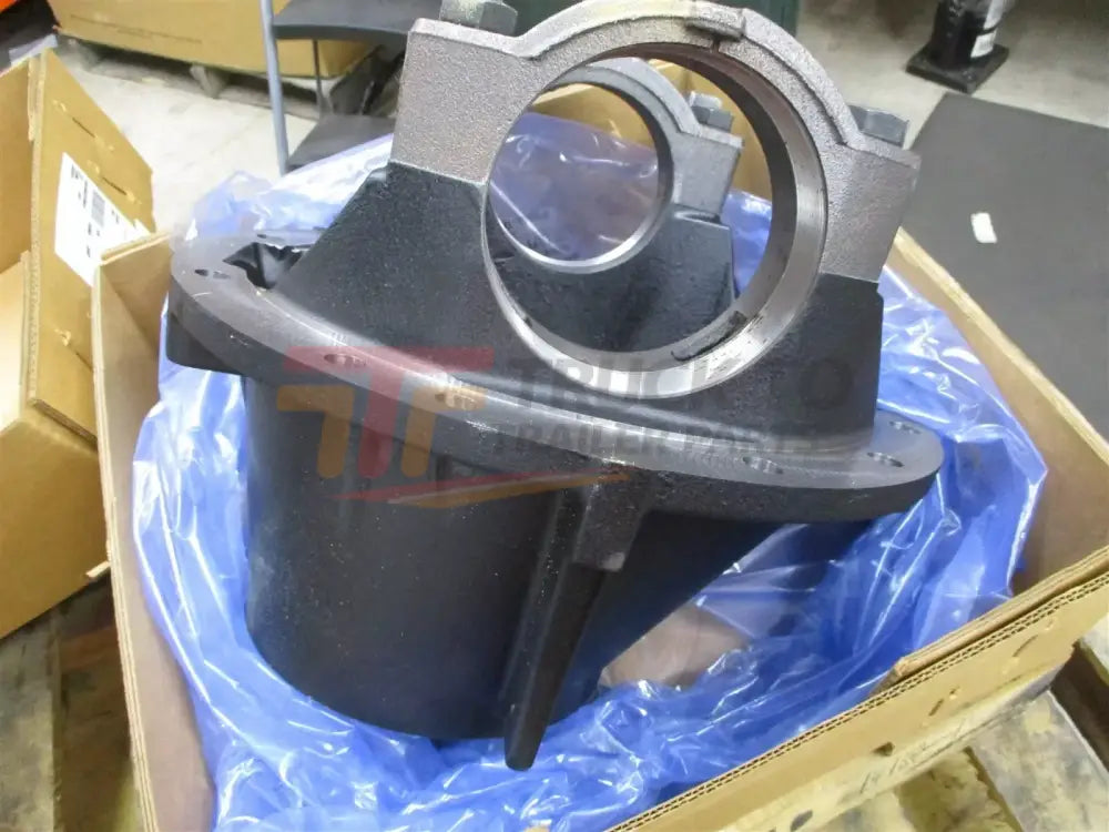 ETN0510018 International Carrier Differential W/Bearing Caps - Truck To Trailer