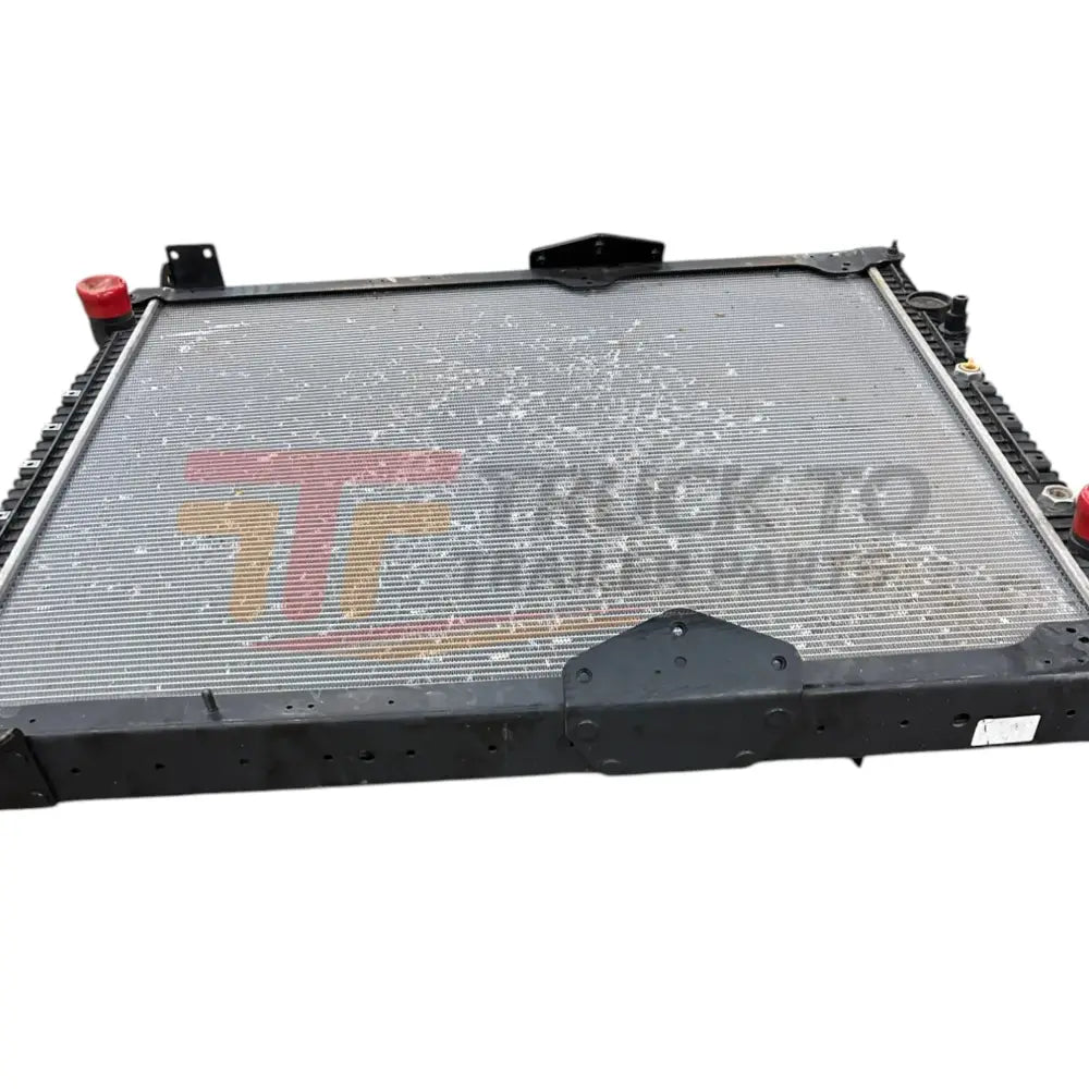 FR59OC Genuine Freightliner/Century/Cascadia Radiator - Truck To Trailer