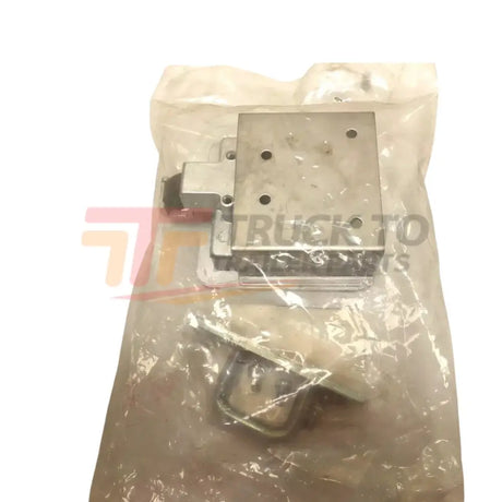 G3810-63100 Kubota Handle Assembly - Truck To Trailer