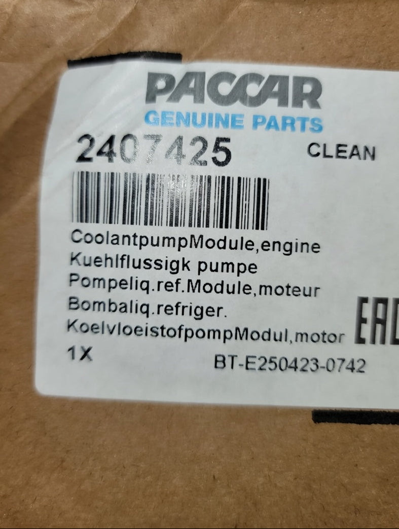 Genuine Paccar Cooling Pump Assembly