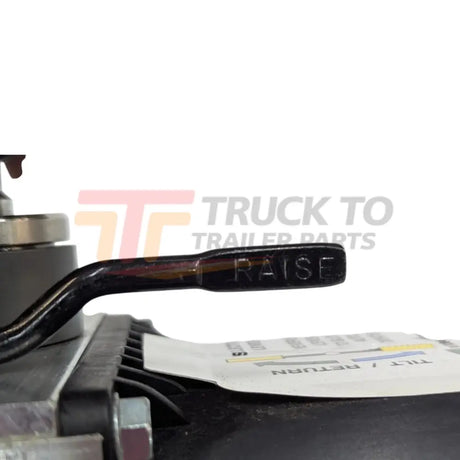 International Cab Jack Lift Pump - Truck To Trailer