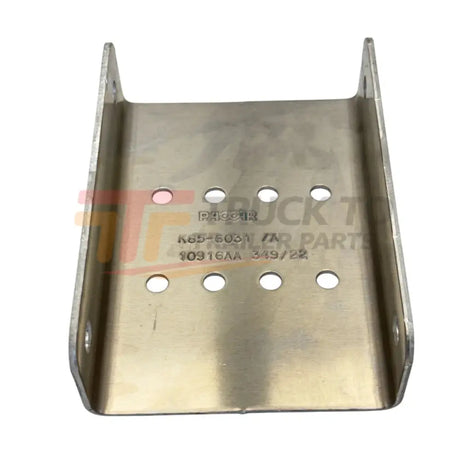K85-6031 Genuine Peterbilt Fuel Tank Step Support - Truck To Trailer