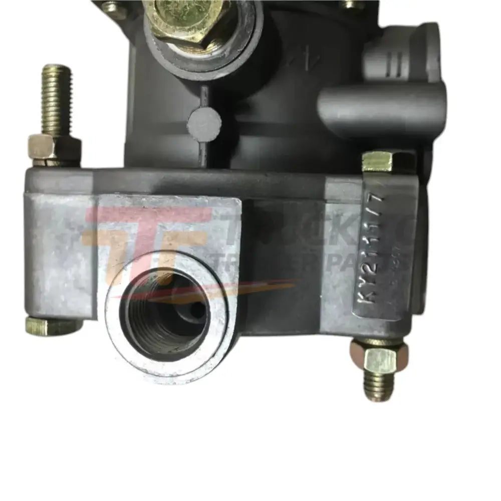 KY2111/7 Bendix Dual Relay Valve - Truck To Trailer