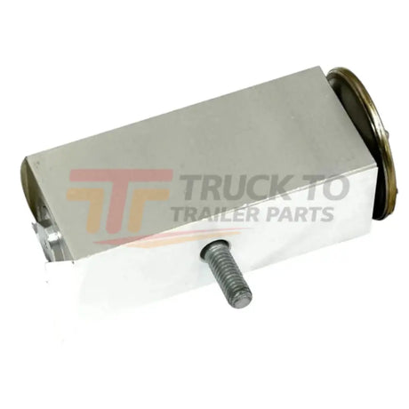 PB-F90-6000 Genuine Mack A/C Expenasion - Truck To Trailer