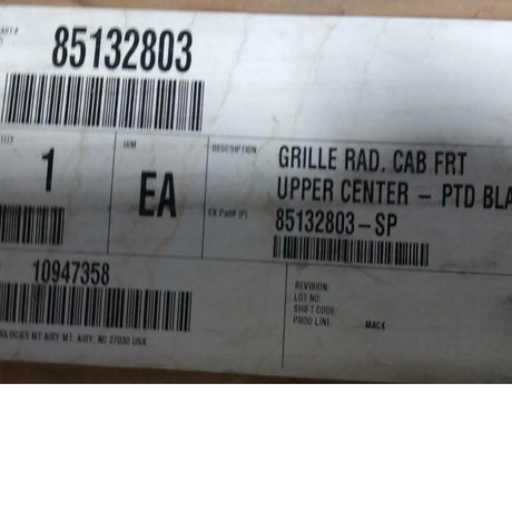 85132803 Genuine Volvo Radiator Grille - Truck To Trailer