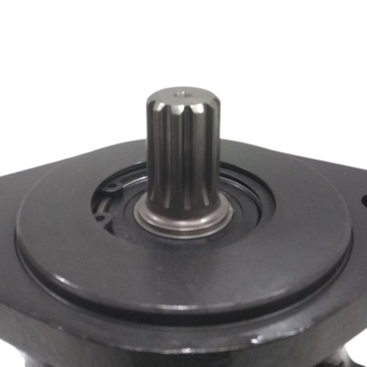 25153634 Genuine Mack Pump