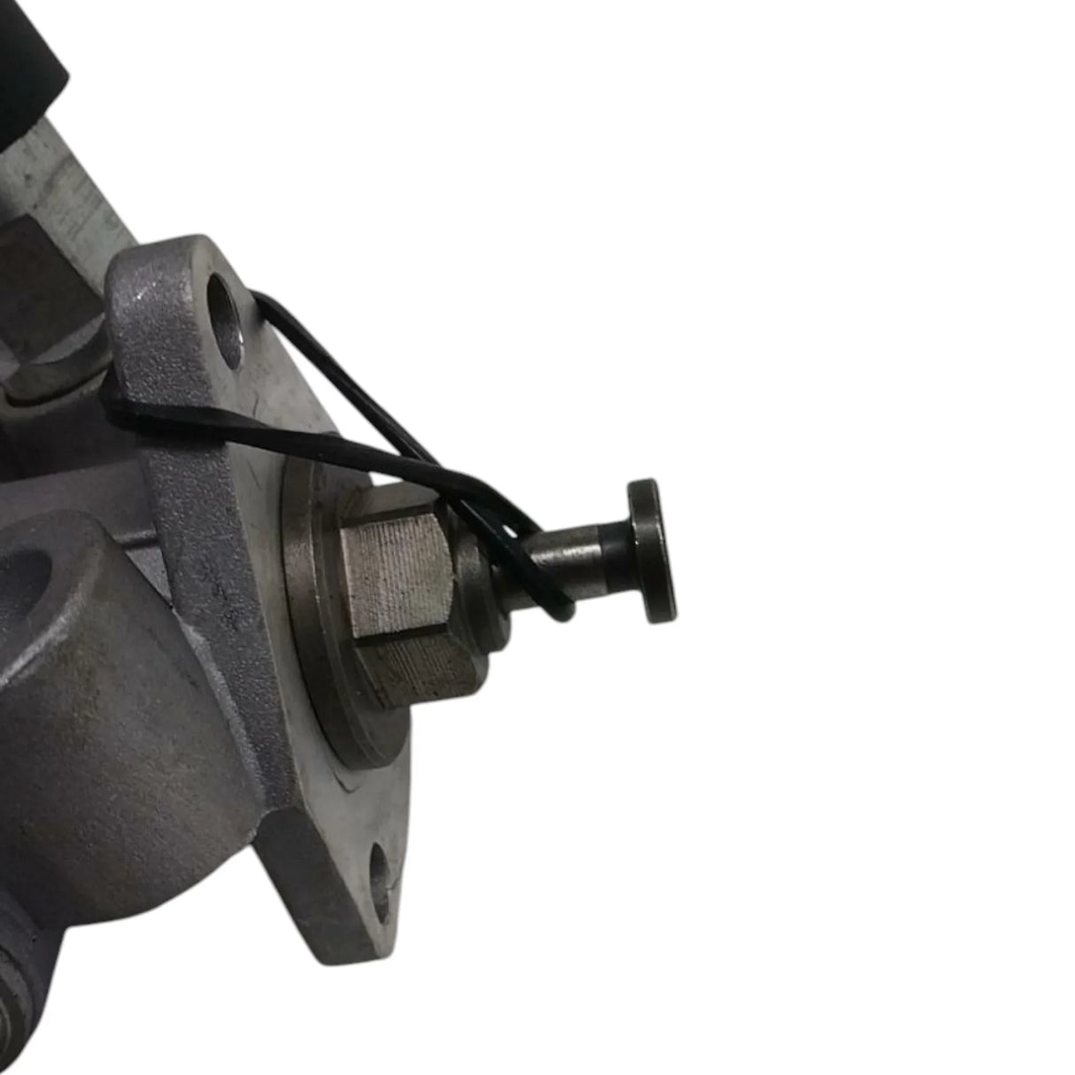 85136309 Genuine Mack Feed Pump - Truck To Trailer