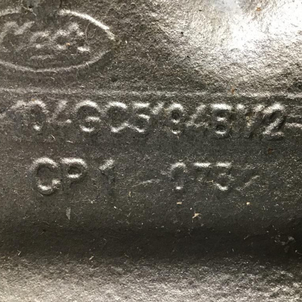 21010777 Genuine Mack Manifold