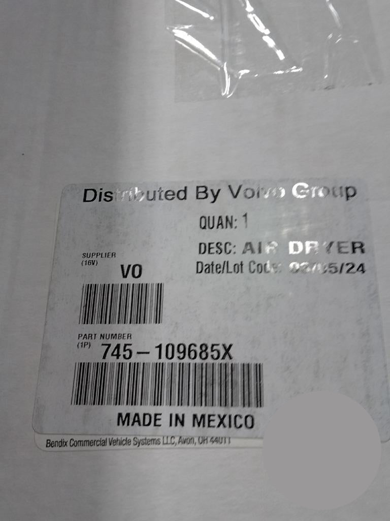 1093794 Genuine Mack Air Drier