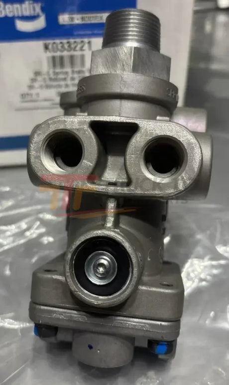 K033221 Genuine Bendix Spring Brake Valve - Truck To Trailer