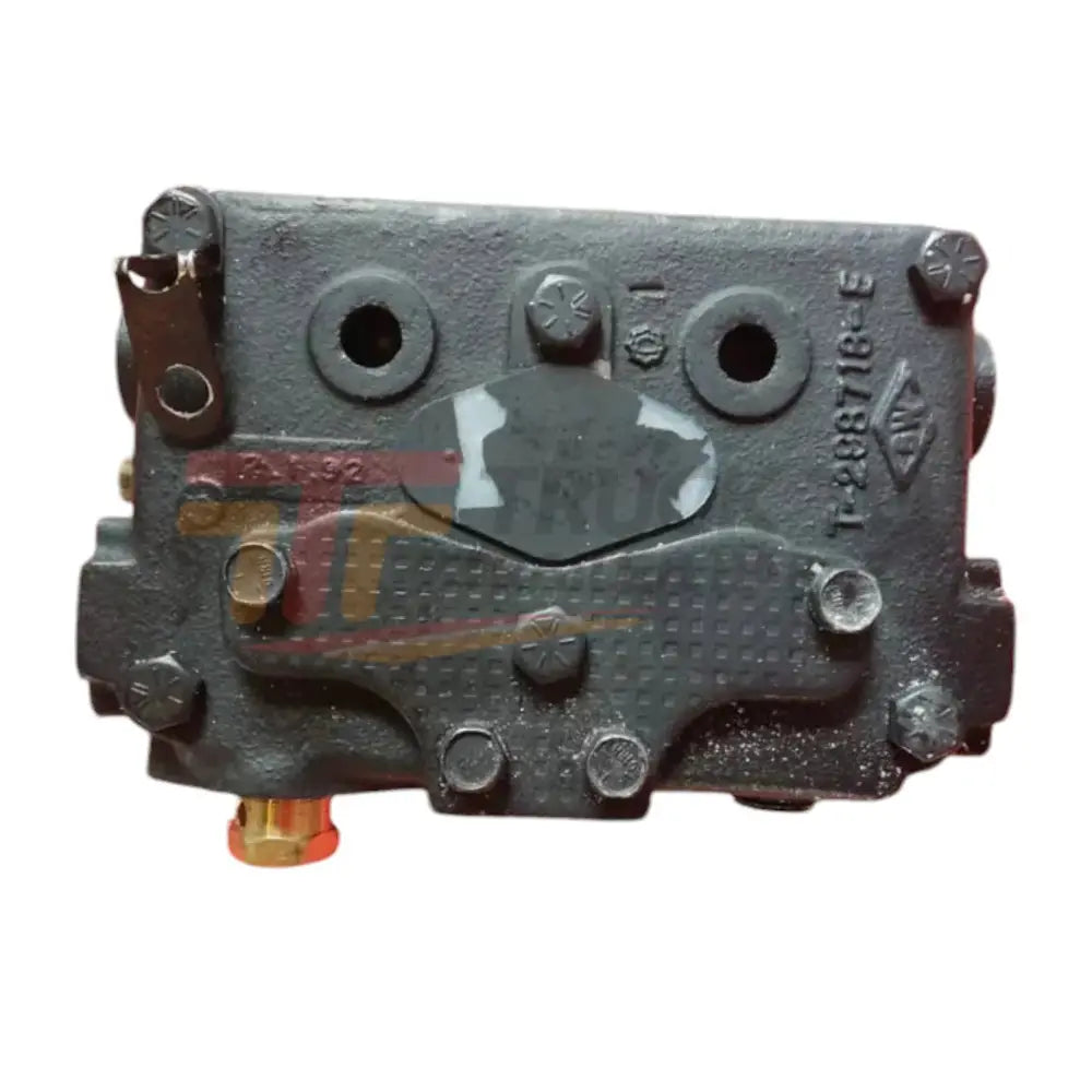 R9555004614X International Air Compressor - Truck To Trailer