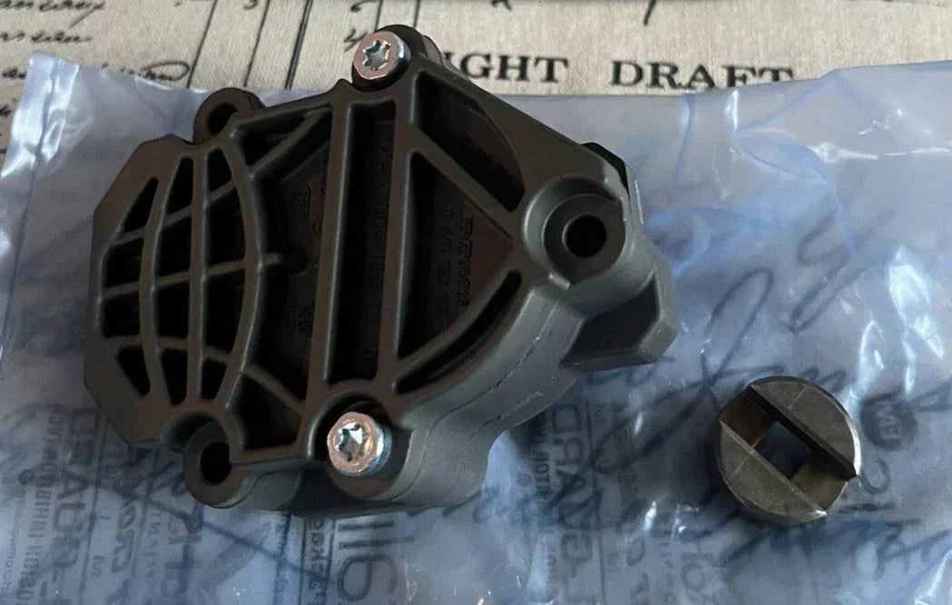 A0040911101 Genuine Detroit Diesel Fuel Lift Pump - Truck To Trailer