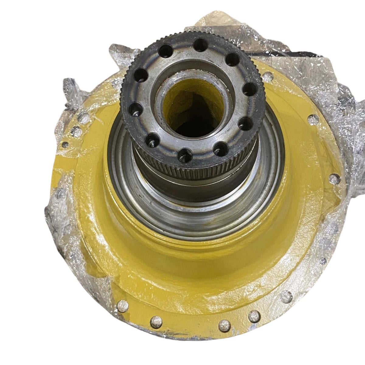 2229219 Genuine CAT Teeth Final Drive Spindle – Truck To Trailer