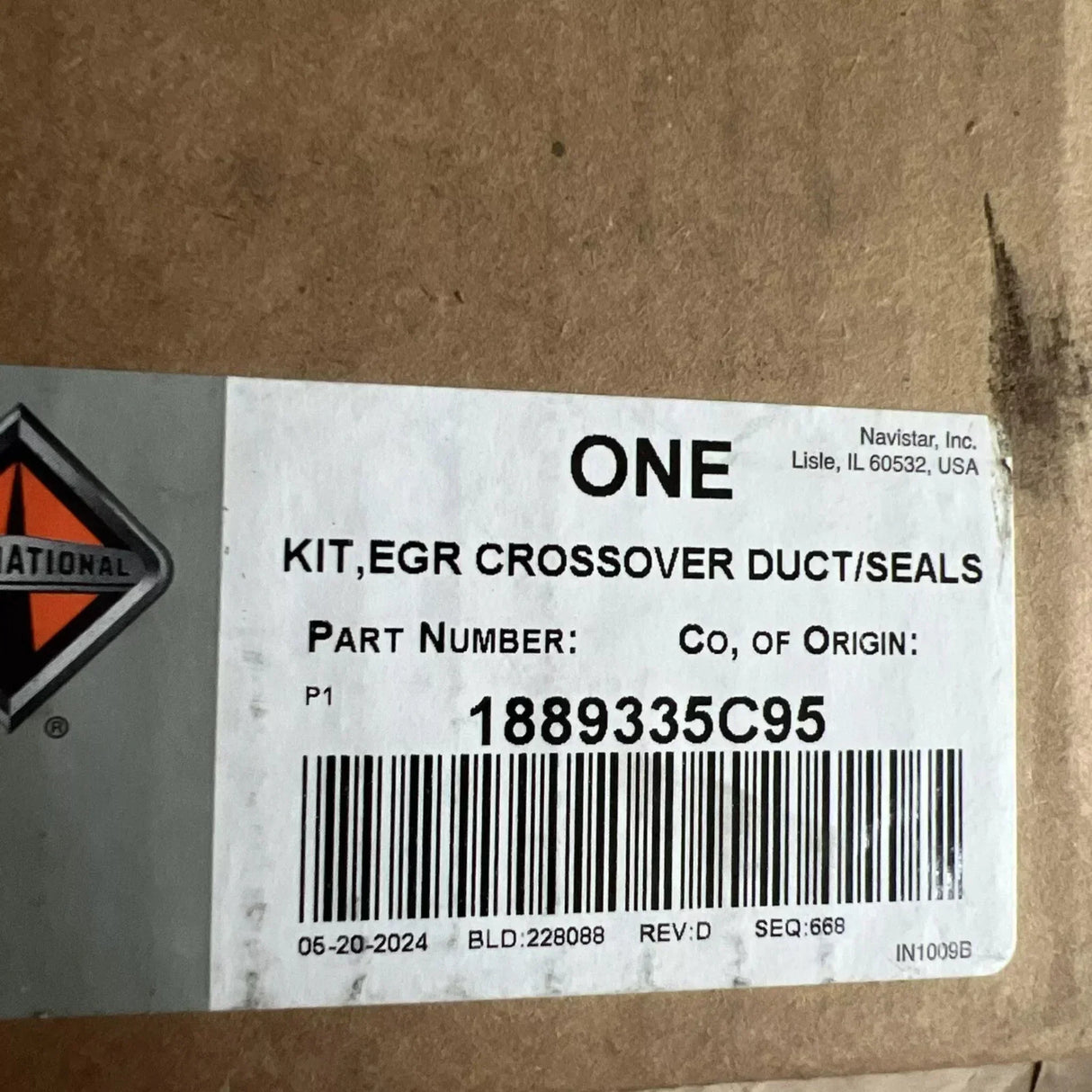 1885963C1  Genuine International EGR Crossover Duct - Truck To Trailer