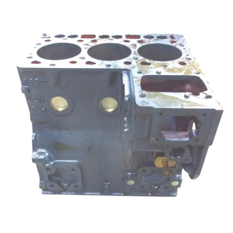 15589-01010 Kubota Crankcase Assembly D850-B - Truck To Trailer