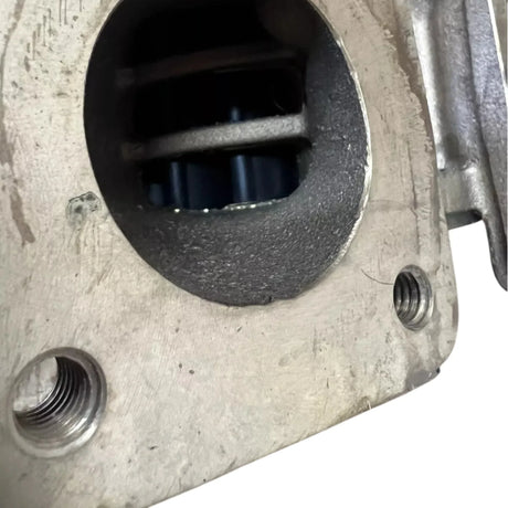 253-3459 Caterpillar Sea Water Pump - Truck To Trailer