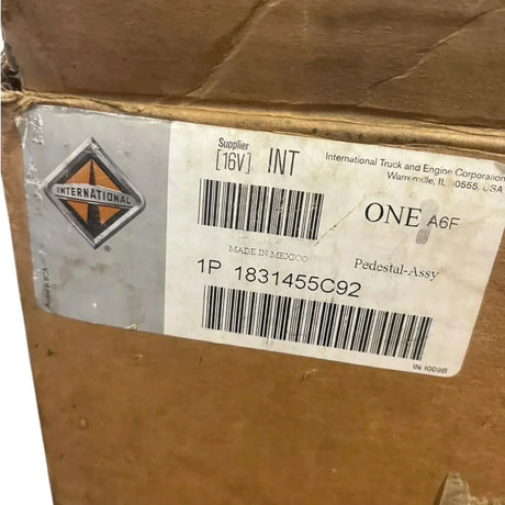 1831662C92 Genuine International Pedestal Assembly - Truck To Trailer