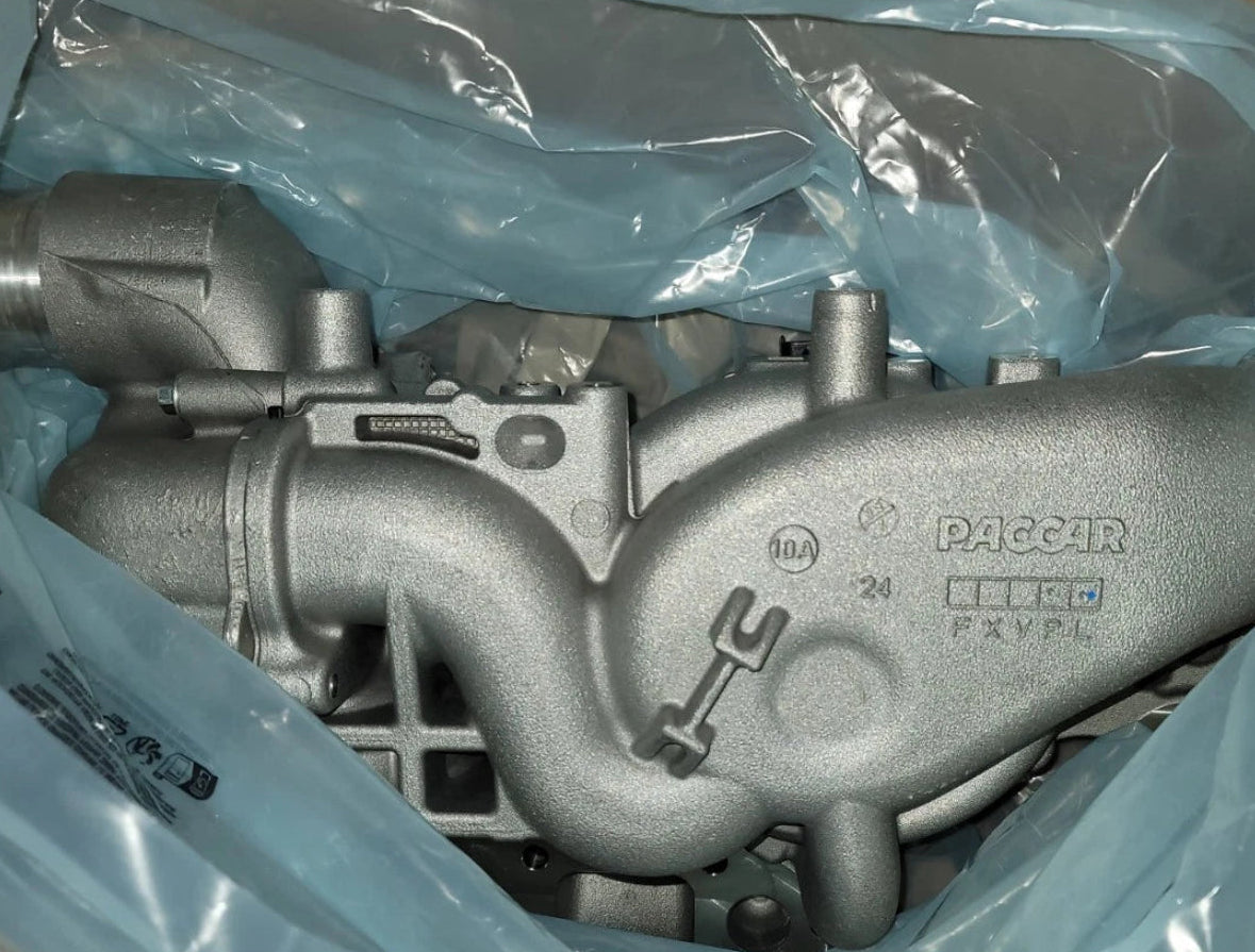 Genuine Paccar Cooling Pump Assembly