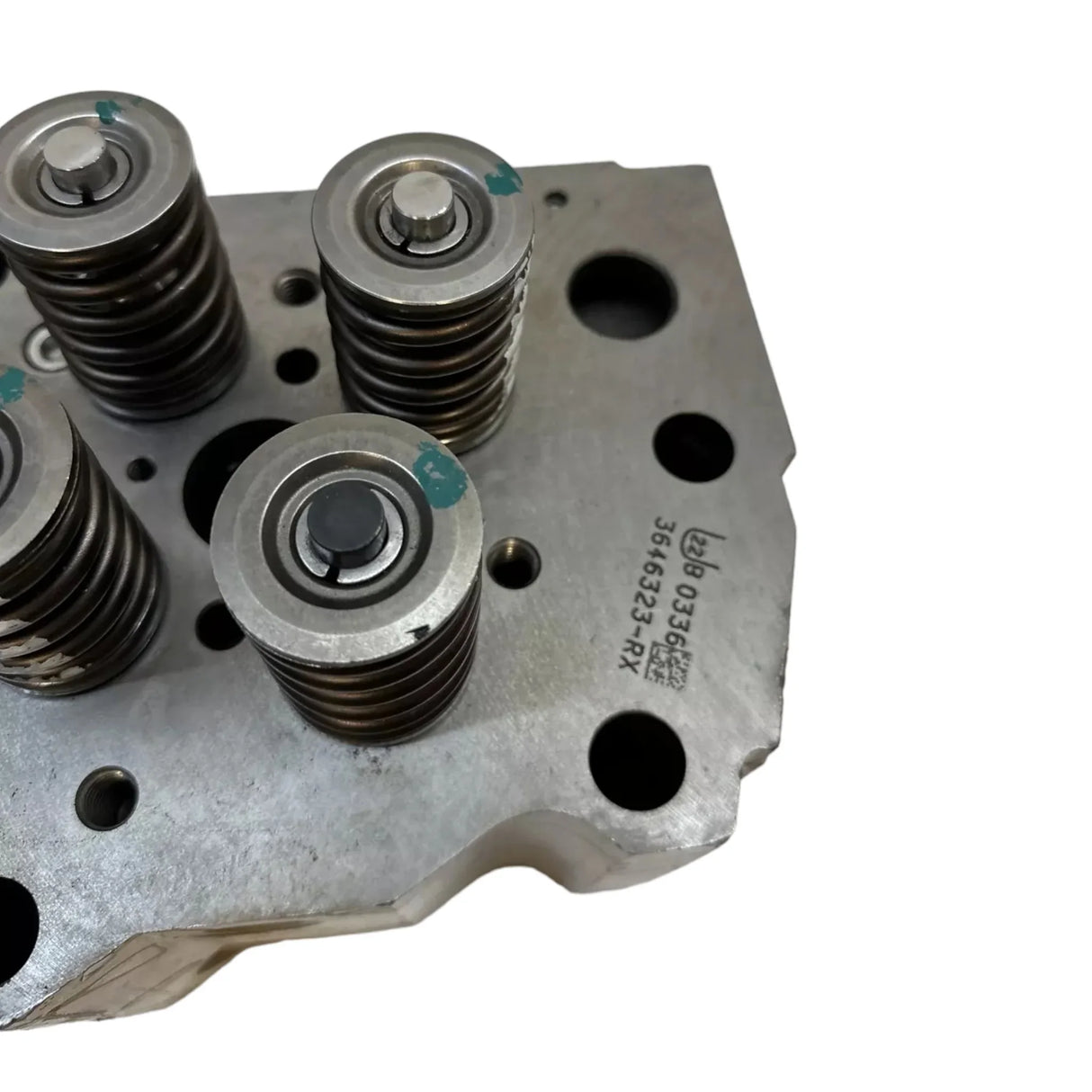 3021692 Oem Cummins Cylinder Head For K19 Qsk19 Kta19 - Truck To Trailer