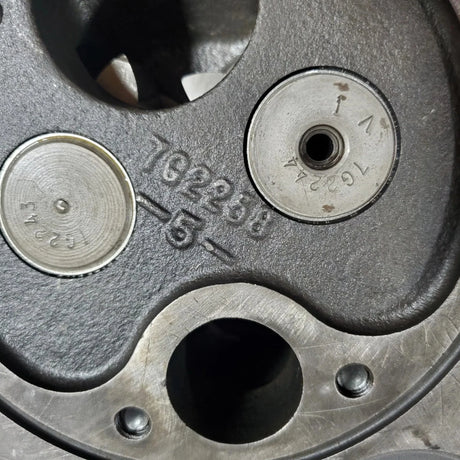 7G-2262 CAT Transmission Gear Pump - Truck To Trailer