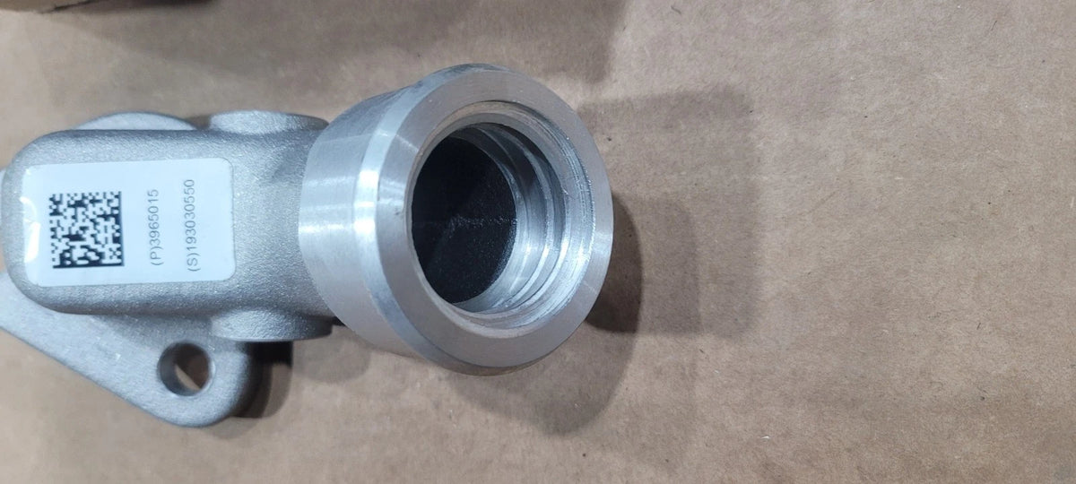 3965015 Genuine Cummins Oil Filler Connection – Truck To Trailer