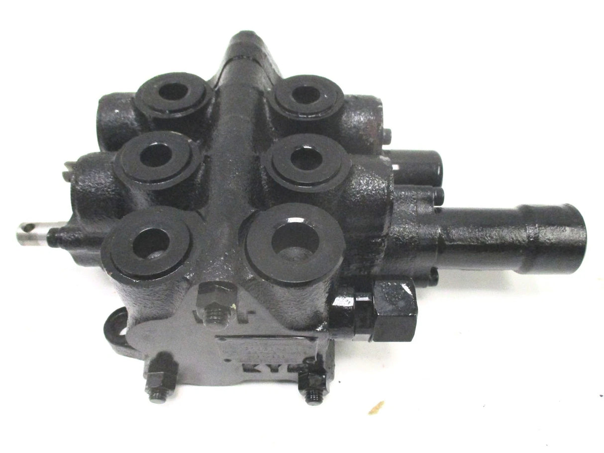 70726-61114 Genuine Kubota Valve Assembly