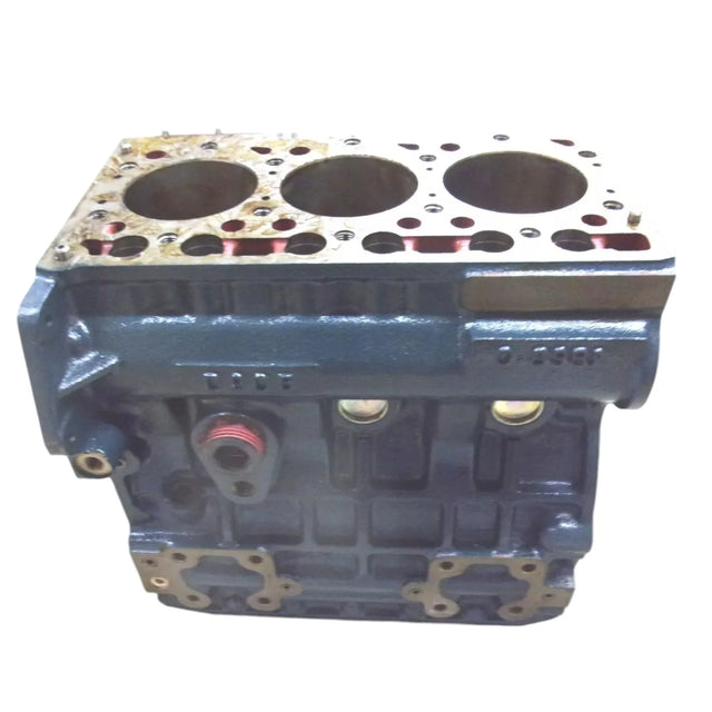 16221-01012 Kubota Crankcase D905 FZ2100 - Truck To Trailer