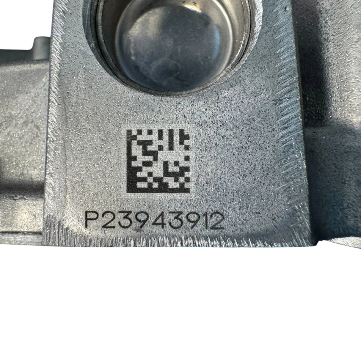 85116650 Genuine Volvo Water Pump Kit - Truck To Trailer