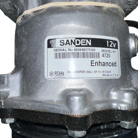 03-3813 Genuine International A/C Compressor - Truck To Trailer